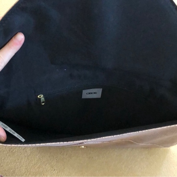OVERSIZED leather clutch✨ - ASOS Envelope Clutch bag!!! Like new!!! - Picture 3 of 4